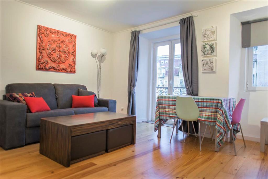 Apartamento Martires Da Patria Lisboa المظهر الخارجي الصورة